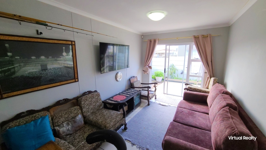 2 Bedroom Property for Sale in Strandfontein Western Cape